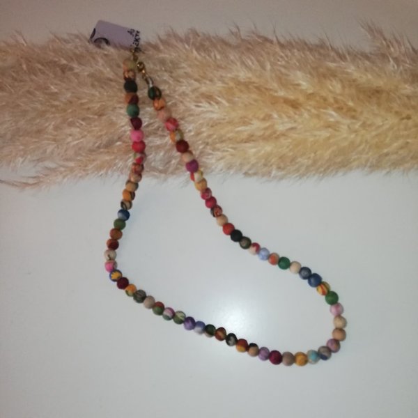 mekhada - KANTHA NECKLACE  - Halskette mit bunten Perlen